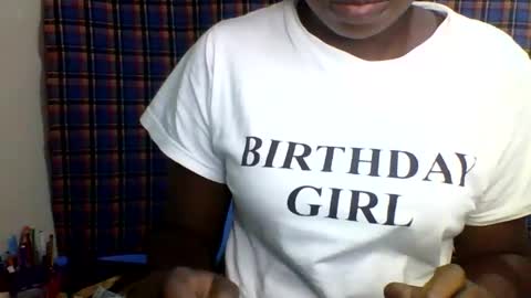 Snapshot of magic_bliss chatting on April 7, 8:20 pm Bliss online show from April 7, 8:20 pm