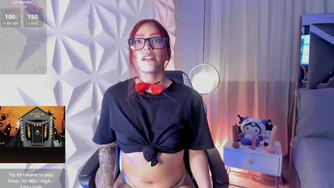 CLOEH  online show from October 7, 7:33 pm