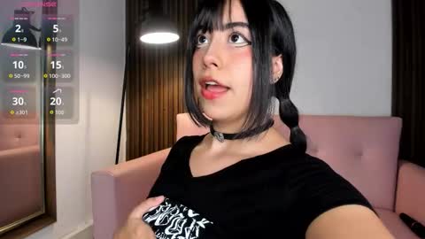 Snapshot of magic_conny chatting on March 24, 10:37 pm Cony online show from March 24, 10:37 pm