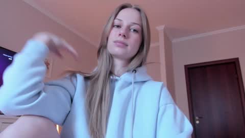 Alice  online show from February 14, 11:40 am