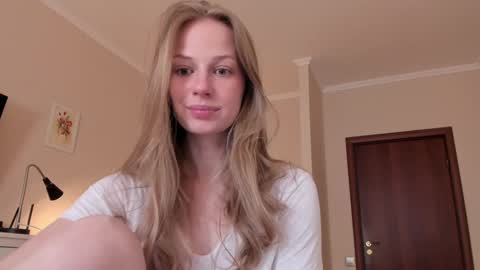 Alice  online show from March 19, 11:03 am