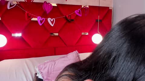 Fer online show from February 11, 3:08 pm