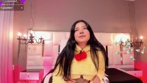 Snapshot of magic_isis_ chatting on March 8, 5:00 am Magic isis online show from March 8, 5:00 am