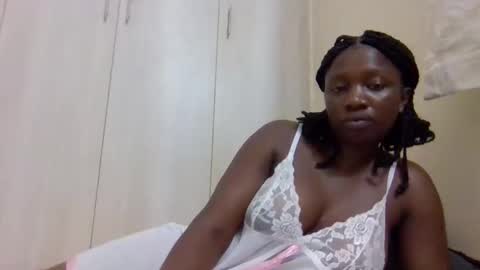 Snapshot of magic_koko3 chatting on March 26, 2:06 am magic_koko3 online show from March 26, 2:06 am