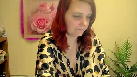 Snapshot of magic_kristy chatting on January 15, 8:41 am Kristy online show from January 15, 8:41 am