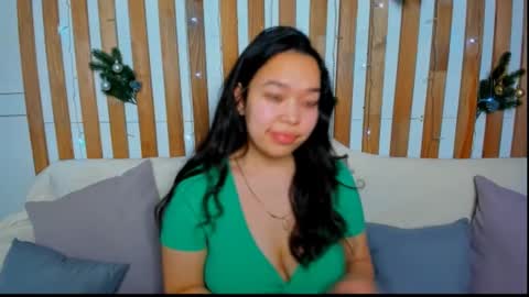 Snapshot of magic_lee chatting on December 8, 4:57 am Agata online show from December 8, 4:57 am