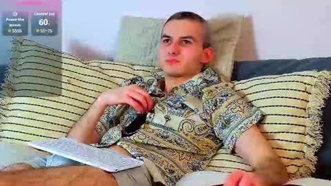 Snapshot of magic_storms chatting on March 15, 6:36 pm magic_storms online show from March 15, 6:36 pm