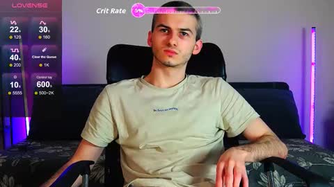 Snapshot of magic_storms chatting on March 26, 1:33 am magic_storms online show from March 26, 1:33 am