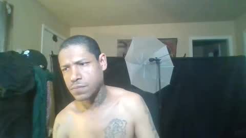 Snapshot of magicalmagician888449010 chatting on March 24, 12:37 am magicalmagician888449010 online show from March 24, 12:37 am