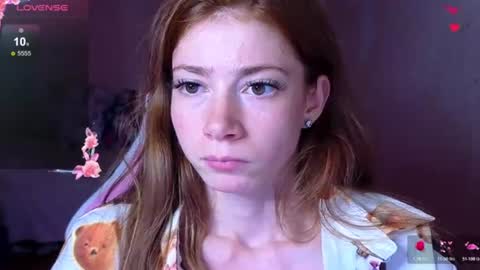 Snapshot of magicladyy chatting on July 8, 9:52 pm Angel online show from July 8, 9:52 pm
