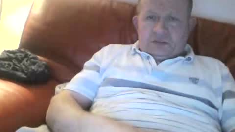 magicman250 online show from February 17, 10:27 pm