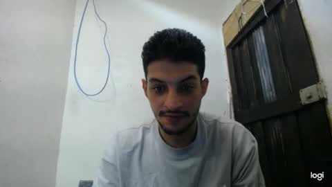 Snapshot of magico_9809 chatting on March 10, 3:17 pm BRAYAN online show from March 10, 3:17 pm