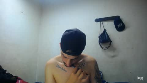 Snapshot of magico_9809 chatting on March 15, 1:39 pm BRAYAN online show from March 15, 1:39 pm