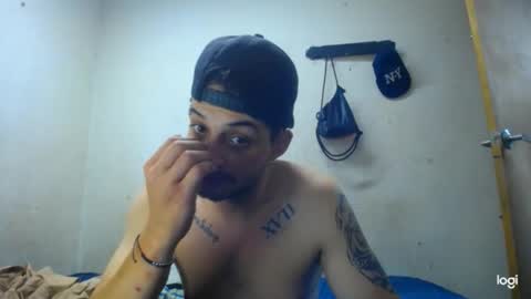 Snapshot of magico_9809 chatting on March 21, 2:31 pm BRAYAN online show from March 21, 2:31 pm