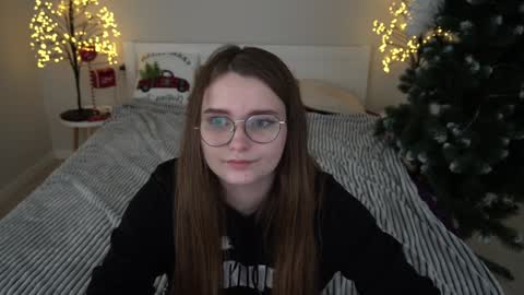 Emily online show from January 2, 8:02 pm