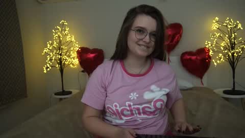 Emily online show from February 28, 7:46 pm