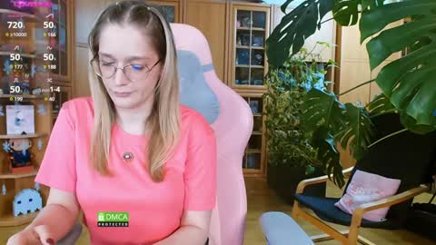 Nicole online show from January 19, 3:50 am