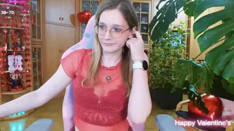 Nicole online show from February 15, 6:44 am