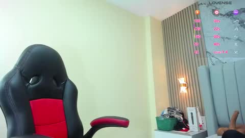 magievans1 online show from November 12, 12:38 pm