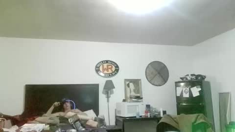 Snapshot of magmell188653 chatting on November 3, 1:40 am magmell188653 online show from November 3, 1:40 am