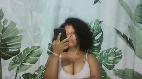 magniah online show from November 25, 3:34 pm