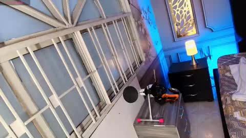 Snapshot of magnus_alejo chatting on September 18, 11:23 am Magnus Alejo online show from September 18, 11:23 am