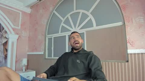 Magnus Alejo online show from December 2, 11:15 am