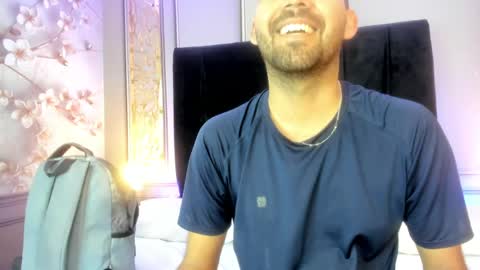 Magnus Alejo online show from May 18, 11:38 am