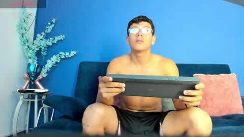 Snapshot of magnusknight_ chatting on December 19, 12:23 pm Magnus online show from December 19, 12:23 pm