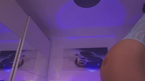 magyc_bri online show from October 18, 3:13 pm