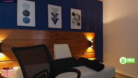 Snapshot of mahia_queen chatting on February 18, 11:06 am Dani online show from February 18, 11:06 am