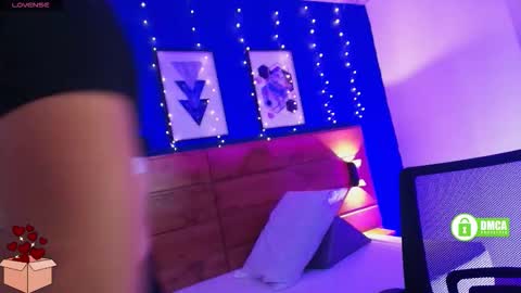 Snapshot of mahia_queen chatting on February 20, 11:11 am Dani online show from February 20, 11:11 am