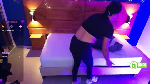 Snapshot of mahia_queen chatting on March 3, 11:16 am Dani online show from March 3, 11:16 am