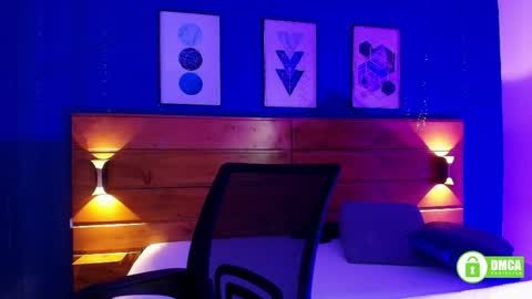 Snapshot of mahia_queen chatting on March 30, 11:22 am Dani online show from March 30, 11:22 am