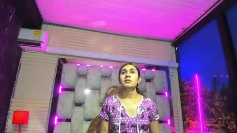 Snapshot of mahiara_hot chatting on June 19, 2:43 pm mahiara hot online show from June 19, 2:43 pm