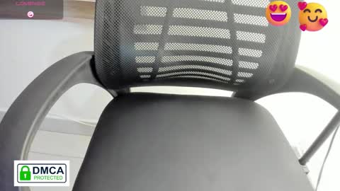 Snapshot of maia__bianchi chatting on November 13, 12:04 pm maia__bianchi online show from November 13, 12:04 pm