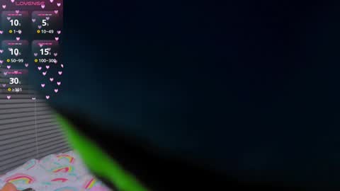 Snapshot of maia_goldenn chatting on January 14, 9:24 am maia online show from January 14, 9:24 am