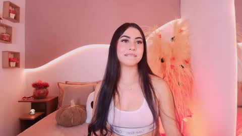 MAIA  LIA  online show from October 26, 11:09 pm