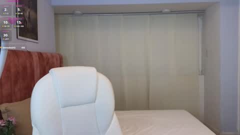 Snapshot of maiaa_ruiz chatting on December 7, 7:21 pm Maiaa Ruiz online show from December 7, 7:21 pm