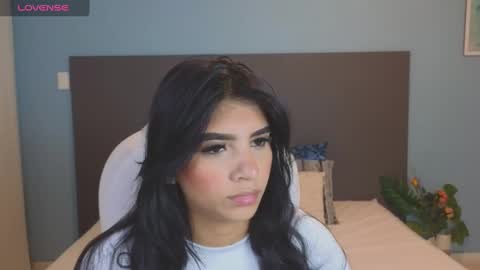 Snapshot of maiaa_ruiz chatting on February 10, 1:11 pm Maiaa Ruiz online show from February 10, 1:11 pm