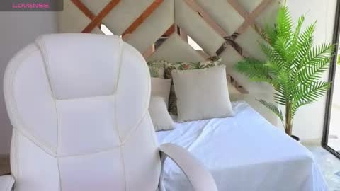 Snapshot of maiaa_ruiz chatting on March 8, 5:11 pm Maiaa Ruiz online show from March 8, 5:11 pm