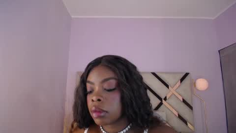 Maia Charris online show from May 7, 12:43 pm