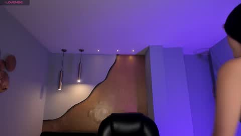  Maia  online show from November 7, 5:46 pm