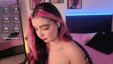 Snapshot of maiamancini chatting on August 2, 8:29 pm Maia online show from August 2, 8:29 pm