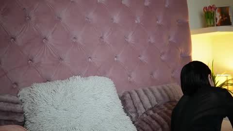 Snapshot of maiamini chatting on February 14, 9:55 pm Maia online show from February 14, 9:55 pm