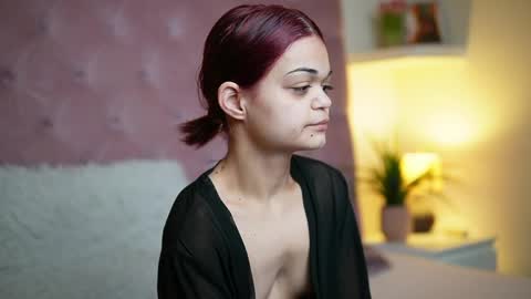 Snapshot of maiamini chatting on March 26, 9:09 pm Maia online show from March 26, 9:09 pm