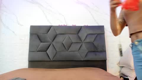 Maia  online show from February 12, 11:49 am