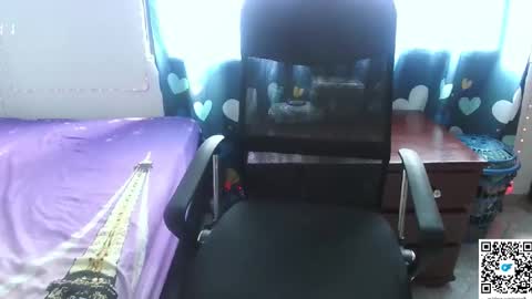 Snapshot of maicollah chatting on October 1, 4:02 pm maicollah online show from October 1, 4:02 pm