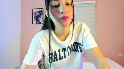 Snapshot of maiily_vega chatting on March 14, 12:21 pm maiily online show from March 14, 12:21 pm