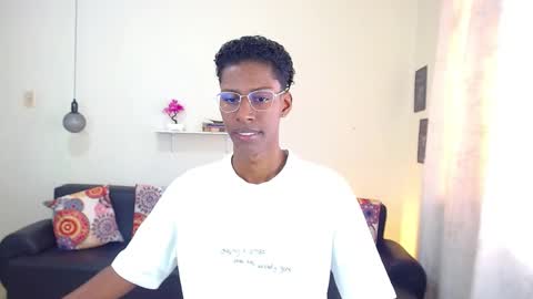 Snapshot of maiki18 chatting on January 16, 1:58 pm I am Maik online show from January 16, 1:58 pm